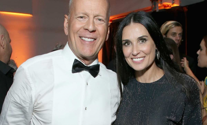 Demi Moore, dezvăluiri emoționante despre fostul ei soț, Bruce Willis, și lupta cu demența. „Vom fi întotdeauna o familie” Demi Moore, dezvăluiri emoționante despre fostul ei soț, Bruce Willis, și lupta cu demența. „Vom fi întotdeauna o familie”