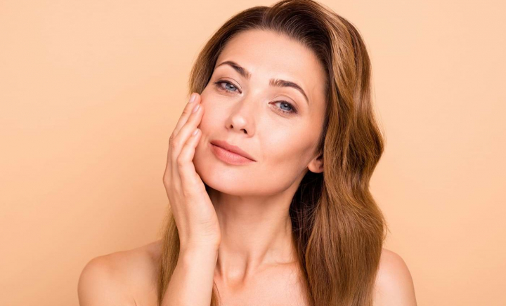 Reguli de îngrijire pe care orice femeie ar trebui să le urmeze Reguli de îngrijire pe care orice femeie ar trebui să le urmeze