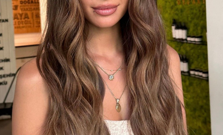 O vedetă a născut, după ce a ținut sarcina ascunsă o bună perioadă. Prima fotografie cu bebelușul este înduioșătoare - FOTO O vedetă a născut, după ce a ținut sarcina ascunsă o bună perioadă. Prima fotografie cu bebelușul este înduioșătoare - FOTO