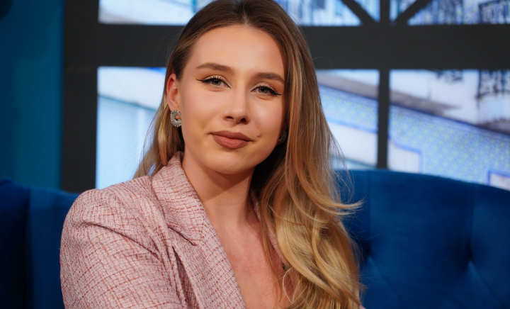 Nu știi ce tort să alegi pentru evenimentul tău? Fondatoarea Miller's Cake, Mirela Alexa, îți explică ce tendințe dulci avem în 2025: „Acum poți executa și un tort fals” - VIDEO