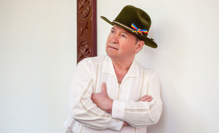 Mihai Ciobanu rupe tăcerea! Cine sunt adevărații săi prieteni din showbiz - VIDEO Mihai Ciobanu rupe tăcerea! Cine sunt adevărații săi prieteni din showbiz - VIDEO