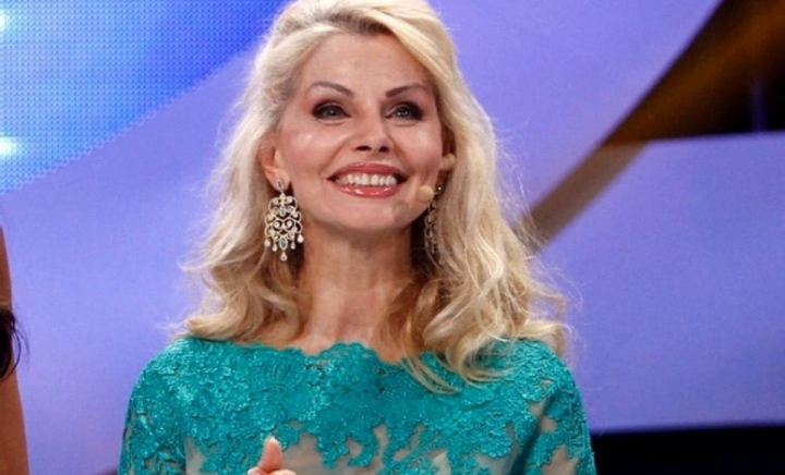 Anastasia Lazariuc a avut o relație cu un popular artist de peste Prut! Ce regrete are vedeta, dar și pe cine ar vrea să aducă înapoi în viața ei - FOTO Anastasia Lazariuc a avut o relație cu un popular artist de peste Prut! Ce regrete are vedeta, dar și pe cine ar vrea să aducă înapoi în viața ei - FOTO