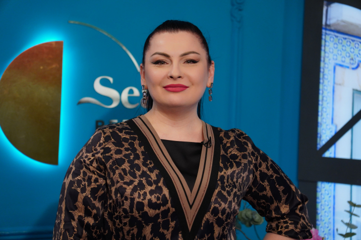 Geta Burlacu a realizat primul său videoclip cu ajutorul inteligenței artificiale! Cum tehnologia i-a transformat visul în realitate - VIDEO Geta Burlacu a realizat primul său videoclip cu ajutorul inteligenței artificiale! Cum tehnologia i-a transformat visul în realitate - VIDEO