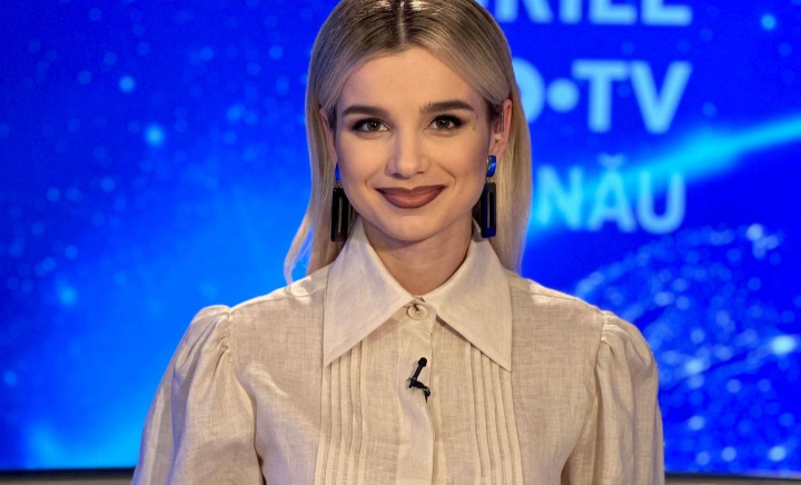 Top 10! Cele mai stilate ținute purtate de Daniela Andreev la buletinele de știri de la PRO TV CHIȘINĂU - FOTO Top 10! Cele mai stilate ținute purtate de Daniela Andreev la buletinele de știri de la PRO TV CHIȘINĂU - FOTO