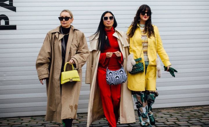 Ce culori se poartă în 2025: Tendințe de modă pe care trebuie să le cunoști
Ce culori se poartă în 2025: Tendințe de modă pe care trebuie să le cunoști