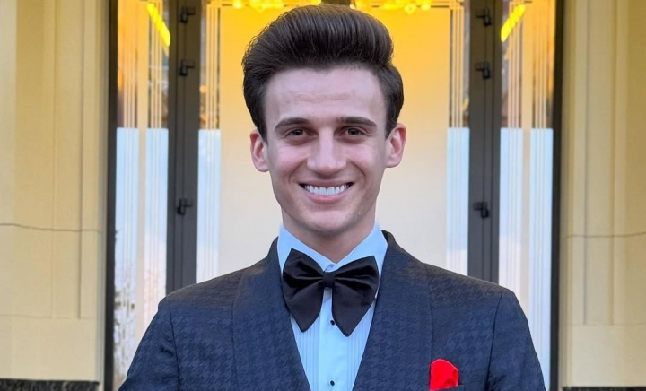 Disctracție și voie bună la festivalul „Dor de Moldova” din Florida! Sute de moldoveni au cântat și au dansat împreună cu Gabriel Nebunu - FOTO/VIDEO
Disctracție și voie bună la festivalul „Dor de Moldova” din Florida! Sute de moldoveni au cântat și au dansat împreună cu Gabriel Nebunu - FOTO/VIDEO