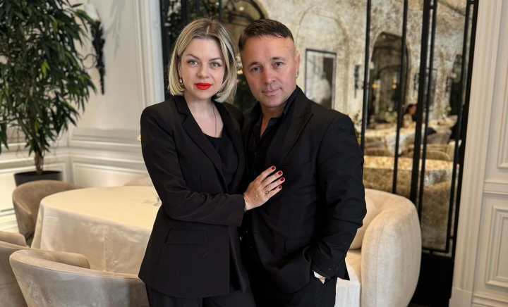 Marina și Teodor Cârnaț - adevărul din spatele deciziilor lor! De ce nu au prieteni de sex opus și nu merg în vacanțe separat - VIDEO Marina și Teodor Cârnaț - adevărul din spatele deciziilor lor! De ce nu au prieteni de sex opus și nu merg în vacanțe separat - VIDEO