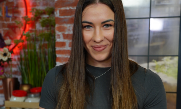 Irina Rîngaci dă cărțile pe față! De ce nu a avut niciun iubit până acum - VIDEO Irina Rîngaci dă cărțile pe față! De ce nu a avut niciun iubit până acum - VIDEO