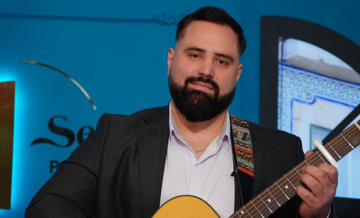 De la visul de a fi preot, la cariera muzicală! Află povestea interpretului Nicolai Spătaru: „Am activat ca mecanic, după care am mai lucrat ca manager de vânzări, ca agent de vânzări...” - VIDEO