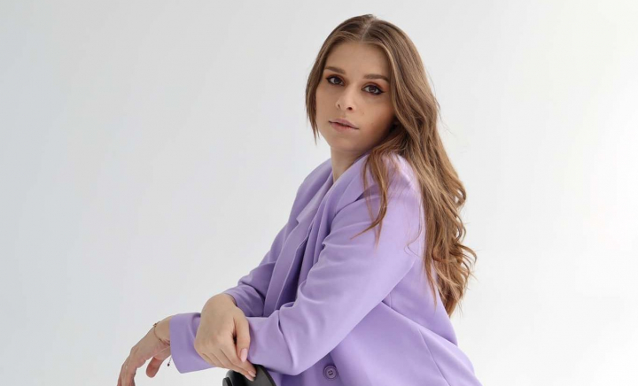 De Ziua Mondială a Apei, reporterul iSănătate, Cătălina Osoianu, a aflat câtă apă beau într-o zi, colegii ei de la PRO TV - VIDEO De Ziua Mondială a Apei, reporterul iSănătate, Cătălina Osoianu, a aflat câtă apă beau într-o zi, colegii ei de la PRO TV - VIDEO