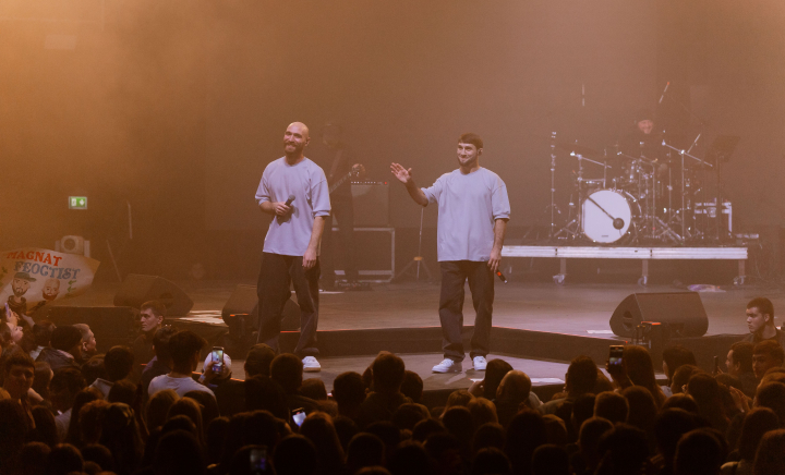 Magnat și Feoctist, în trending pe YouTube! Noua piesă a rapperilor face senzatie - VIDEO Magnat și Feoctist, în trending pe YouTube! Noua piesă a rapperilor face senzatie - VIDEO