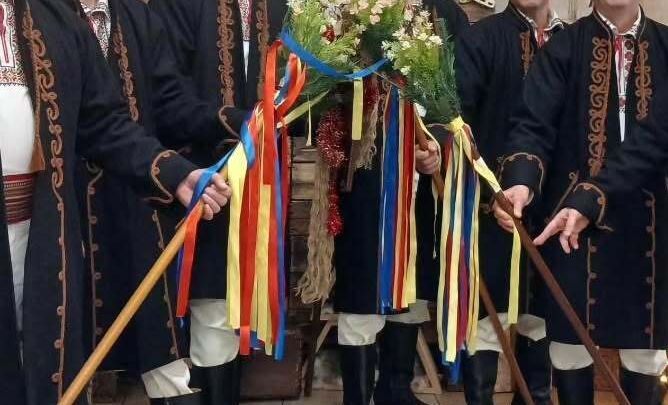 O nouă trupă își face loc pe piața muzicală de la noi. Cum se numește și cine sunt membrii, află astăzi, la „O Seară Perfectă” - VIDEO O nouă trupă își face loc pe piața muzicală de la noi. Cum se numește și cine sunt membrii, află astăzi, la „O Seară Perfectă” - VIDEO