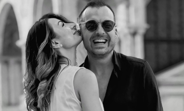 Gabi Marcu va deveni tată pentru prima dată! Prezentatorul a fost surprins la un eveniment monden alături de iubita insărcinată - FOTO Gabi Marcu va deveni tată pentru prima dată! Prezentatorul a fost surprins la un eveniment monden alături de iubita insărcinată - FOTO