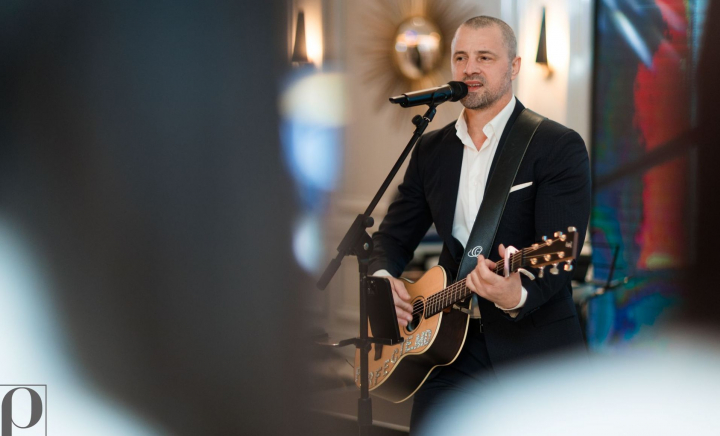 Program artistic spectaculos la cei 13 ani de Perfecte.md! Cine au fost invitații speciali ai serii - VIDEO Program artistic spectaculos la cei 13 ani de Perfecte.md! Cine au fost invitații speciali ai serii - VIDEO