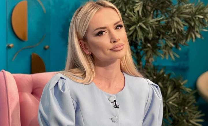 Farsă pentru Anișoara Loghin! Cum a fost nevoită să apară în direct la PRO TV: „Mă vedeți azi în halul ăsta...” - VIDEO Farsă pentru Anișoara Loghin! Cum a fost nevoită să apară în direct la PRO TV: „Mă vedeți azi în halul ăsta...” - VIDEO