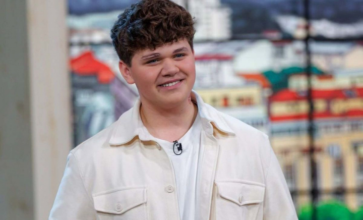 Până la lacrimi! Oleg Spînu a lansat o piesă în amintirea tatălui său care s-a stins din viață cu un an în urmă - VIDEO Până la lacrimi! Oleg Spînu a lansat o piesă în amintirea tatălui său care s-a stins din viață cu un an în urmă - VIDEO