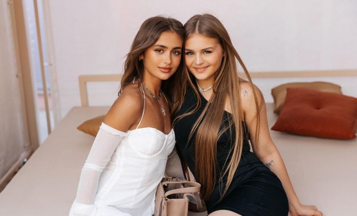 Cum se înțeleg, de fapt, surorile Iuliana și Ana Beregoi! De la ce pornesc cel mai des certurile între ele Cum se înțeleg, de fapt, surorile Iuliana și Ana Beregoi! De la ce pornesc cel mai des certurile între ele