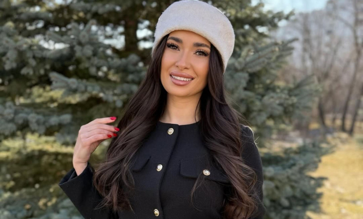 Transformare de look pentru Iulia Deliu. De Ziua Internațională a Romilor a îmbrăcat costumul tradițional rom și a mers într-un loc special - VIDEO Transformare de look pentru Iulia Deliu. De Ziua Internațională a Romilor a îmbrăcat costumul tradițional rom și a mers într-un loc special - VIDEO