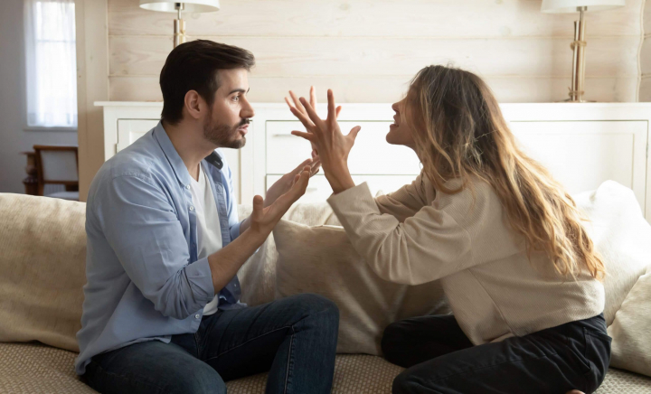 Cele 4 semne zodiacale care au un comportament toxic în cuplu
Cele 4 semne zodiacale care au un comportament toxic în cuplu