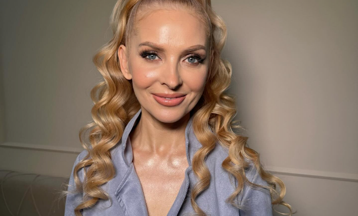 Irina Bivol și-a făcut o schimbare de look! Cum a luat această decizie, dar și cine a ajutat-o să-și îndeplinească dorința - VIDEO Irina Bivol și-a făcut o schimbare de look! Cum a luat această decizie, dar și cine a ajutat-o să-și îndeplinească dorința - VIDEO