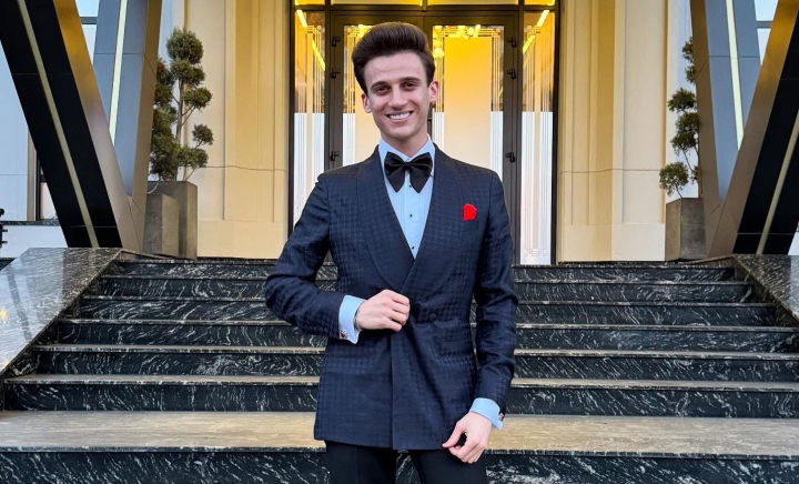 Gabriel Nebunu își lansează primul album! Când va fi disponibil pentru fani - VIDEO Gabriel Nebunu își lansează primul album! Când va fi disponibil pentru fani - VIDEO