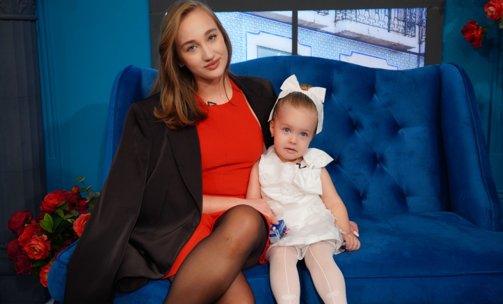 La doar 3 ani, invitată în studio la „O Seară Perfectă”! Fiica cea mică a actorilor Iurie Gologan și Daniela Burlaca a dat totul din casă. Pe cine iubește cel mai mult - VIDEO La doar 3 ani, invitată în studio la „O Seară Perfectă”! Fiica cea mică a actorilor Iurie Gologan și Daniela Burlaca a dat totul din casă. Pe cine iubește cel mai mult - VIDEO