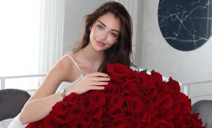 „Sunt foarte multe minciuni pe Internet”! Andreea Bostanica a recunoscut cine este iubitul ei și de cât timp sunt împreună - VIDEO „Sunt foarte multe minciuni pe Internet”! Andreea Bostanica a recunoscut cine este iubitul ei și de cât timp sunt împreună - VIDEO