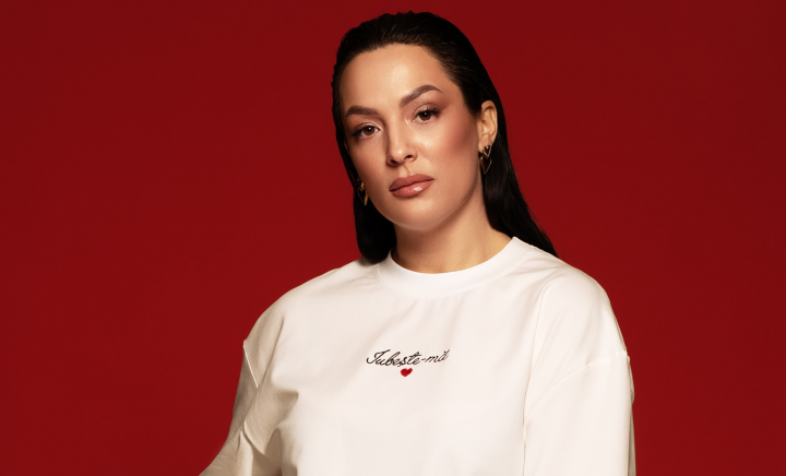 Amintiri din copilărie cu Tania Turtureanu! „Acasă rămâne totuși satul Chișcăreni, casa părintească, pădurea” - VIDEO Amintiri din copilărie cu Tania Turtureanu! „Acasă rămâne totuși satul Chișcăreni, casa părintească, pădurea” - VIDEO