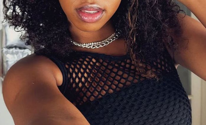 Lumea muzicii, în doliu. A murit o artistă considerată una dintre cele mai promițătoare voci ale tinerei generații Lumea muzicii, în doliu. A murit o artistă considerată una dintre cele mai promițătoare voci ale tinerei generații