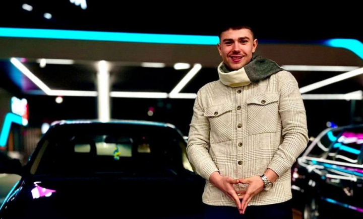 Dan Crucerescu nu se odihnește nici de sărbători! Ce a făcut food bloggerul de Ziua Muncii - VIDEO Dan Crucerescu nu se odihnește nici de sărbători! Ce a făcut food bloggerul de Ziua Muncii - VIDEO