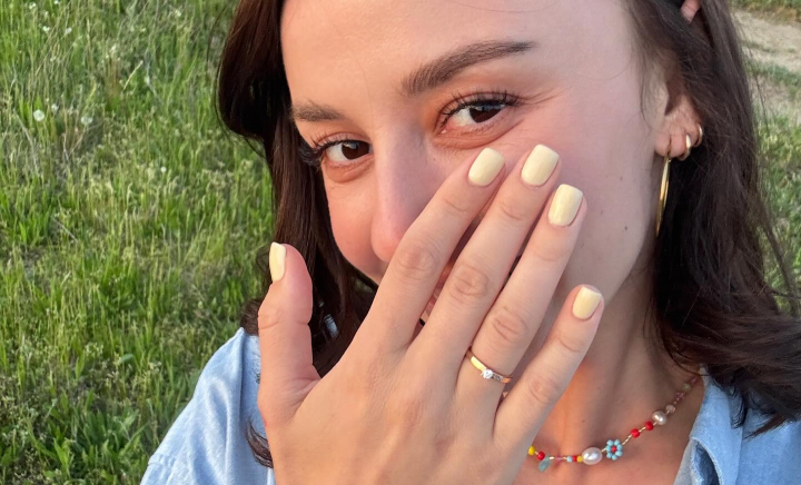 O nouă nuntă de milioane în showbiz? Actrița Gabriela Cojocaru a spus „DA” la apus de soare. Vezi momentul - FOTO/VIDEO O nouă nuntă de milioane în showbiz? Actrița Gabriela Cojocaru a spus „DA” la apus de soare. Vezi momentul - FOTO/VIDEO