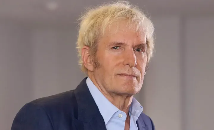 Michael Bolton, sprijinit de familie în lupta cu cancerul la creier: „Vreau să merg mai departe. Simt că mai am multe de făcut” - FOTO Michael Bolton, sprijinit de familie în lupta cu cancerul la creier: „Vreau să merg mai departe. Simt că mai am multe de făcut” - FOTO