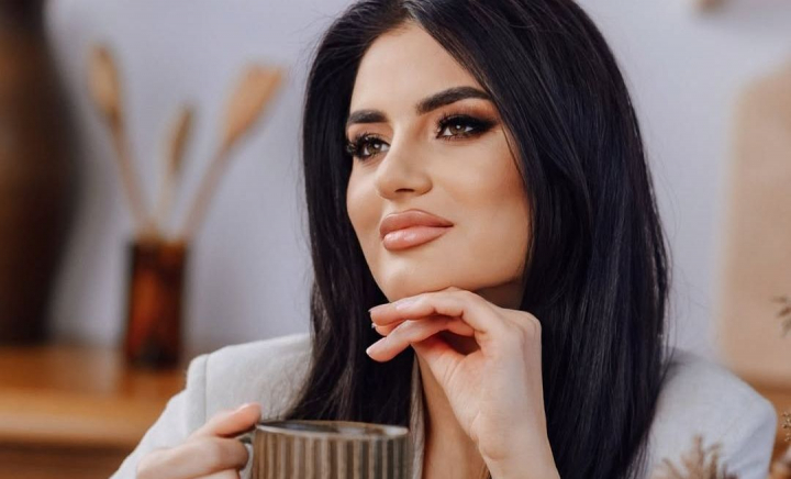 Mihaela Tabură, prima reacție după ce fostul ei soț a anunțat că a devenit tată - FOTO Mihaela Tabură, prima reacție după ce fostul ei soț a anunțat că a devenit tată - FOTO