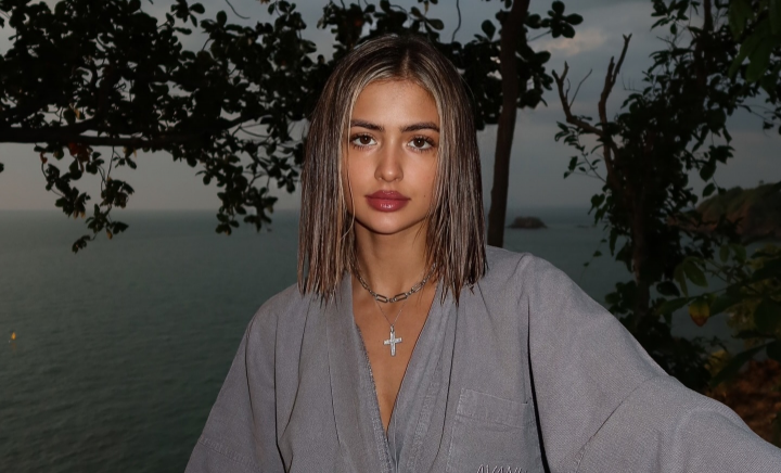 Se iubesc ca doi adolescenți! Fotografia adorabilă cu care părinții Iulianei Beregoi au stârnit admirația fanilor: „Te iubesc” - FOTO Se iubesc ca doi adolescenți! Fotografia adorabilă cu care părinții Iulianei Beregoi au stârnit admirația fanilor: „Te iubesc” - FOTO