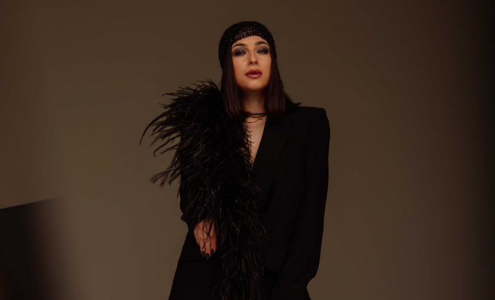 Lecție de stil de la Korina Ankin! Cum să alegi sacoul Ideal pentru un look actual - VIDEO Lecție de stil de la Korina Ankin! Cum să alegi sacoul Ideal pentru un look actual - VIDEO