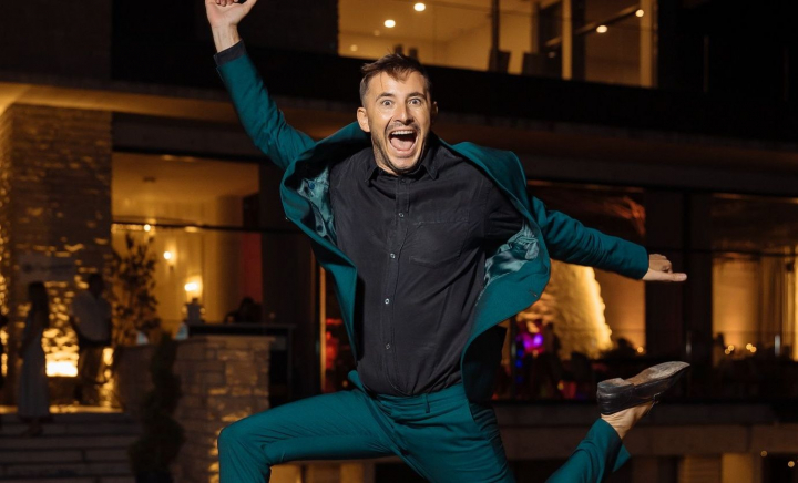 Au îngropat securea războiului! Emilian Crețu a dat de înțeles, într-un mod amuzant, că el și Cristian Cebotari și-au rezolvat neînțelegerile - VIDEO Au îngropat securea războiului! Emilian Crețu a dat de înțeles, într-un mod amuzant, că el și Cristian Cebotari și-au rezolvat neînțelegerile - VIDEO