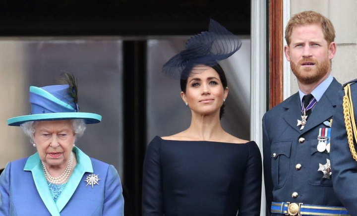 Regina Elisabeta a II-a a pus-o la punct pe Meghan Markle, chiar înainte de nunta cu Prințul Harry. Ducessa de Sussex a fost redusă la tăcere, după ce a întrecut măsura: „Meghan, în această familie…” - FOTO Regina Elisabeta a II-a a pus-o la punct pe Meghan Markle, chiar înainte de nunta cu Prințul Harry. Ducessa de Sussex a fost redusă la tăcere, după ce a întrecut măsura: „Meghan, în această familie…” - FOTO