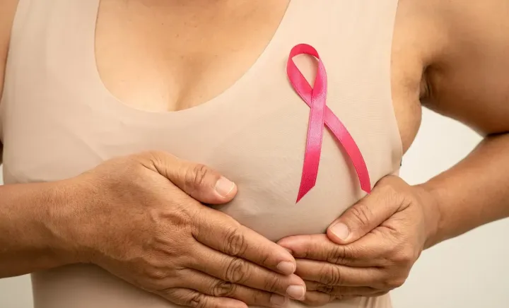 A depășit cancerul de sân! Povestea emoționantă a Tatianei, femeia care a trecut prin multe greutăți, dar, cu ajutorul medicilor, a făcut față celei mai mari provocări din viața sa - VIDEO A depășit cancerul de sân! Povestea emoționantă a Tatianei, femeia care a trecut prin multe greutăți, dar, cu ajutorul medicilor, a făcut față celei mai mari provocări din viața sa - VIDEO