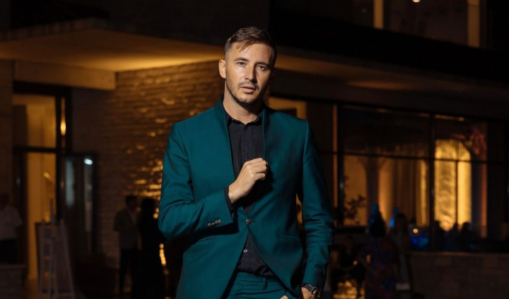 Exclusiv! Cine este și cum arată prima iubită a lui Emilian Crețu. Revederea cu ea l-a emoționat de-a binelea: „Prima dragoste nu se uită” - VIDEO Exclusiv! Cine este și cum arată prima iubită a lui Emilian Crețu. Revederea cu ea l-a emoționat de-a binelea: „Prima dragoste nu se uită” - VIDEO