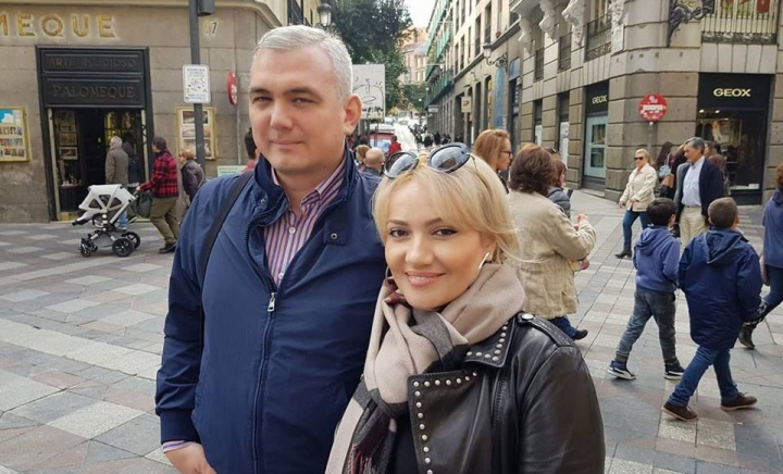 „Am scăpat de dracu și am dat peste taică-su”! Adriana Ochișanu, dezvăluiri fără perdea despre motivele celui de-al doilea divorț - VIDEO „Am scăpat de dracu și am dat peste taică-su”! Adriana Ochișanu, dezvăluiri fără perdea despre motivele celui de-al doilea divorț - VIDEO