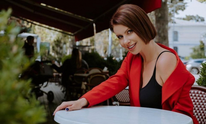 Spectacol în plină stradă! Natalia Barbu și-a cântat piesele într-un parc din Chișinău. Vezi momentul - VIDEO Spectacol în plină stradă! Natalia Barbu și-a cântat piesele într-un parc din Chișinău. Vezi momentul - VIDEO