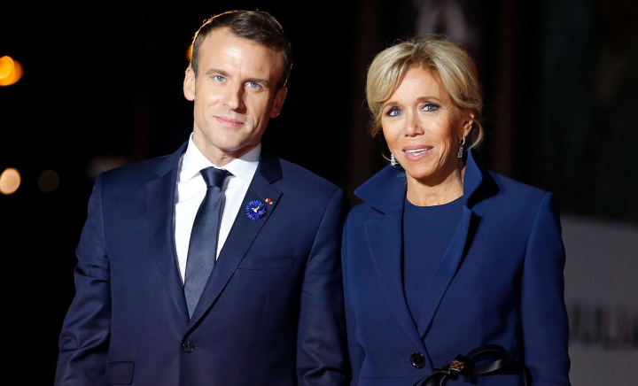 Ce i-a spus, de fapt, Brigitte lui Emmanuel Macron după „palma” din Vietnam. Un expert în citirea buzelor a făcut totul public Ce i-a spus, de fapt, Brigitte lui Emmanuel Macron după „palma” din Vietnam. Un expert în citirea buzelor a făcut totul public