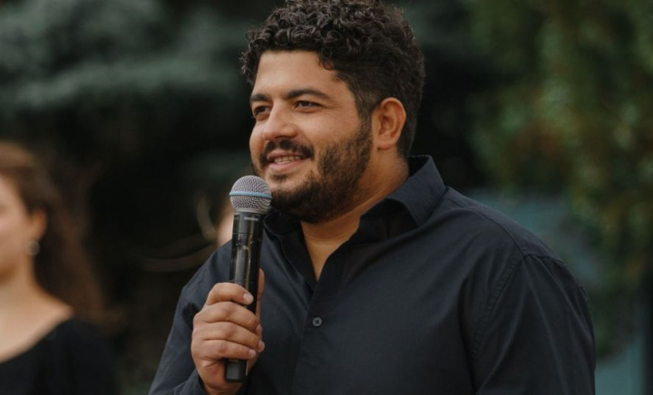 Andriano Marian, mai fericit ca niciodată! La mai bine de patru luni de când a devenit tătic, dirijorul a publicat o imagine rară alături de fiul său, Mateo - FOTO Andriano Marian, mai fericit ca niciodată! La mai bine de patru luni de când a devenit tătic, dirijorul a publicat o imagine rară alături de fiul său, Mateo - FOTO