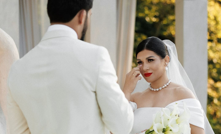 Nichita sau Mircea? Iată ce nume de familie poartă Anastasia după nuntă - FOTO Nichita sau Mircea? Iată ce nume de familie poartă Anastasia după nuntă - FOTO