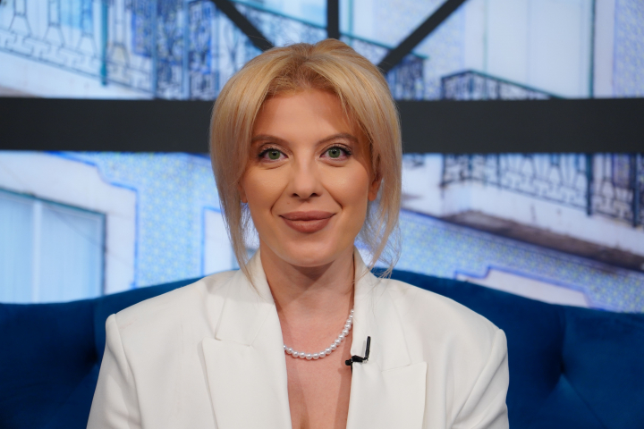 Un nou film autohton va fi lansat în toamna acestui an! Află detalii despre „Casa Neagră” de la actrița Ana Tkacenko - VIDEO Un nou film autohton va fi lansat în toamna acestui an! Află detalii despre „Casa Neagră” de la actrița Ana Tkacenko - VIDEO