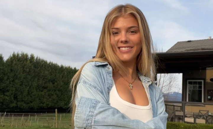 Mai slabă și mai frumoasă, cu ajutorul AI. Cum și-a schimbat viața o tânără de 25 de ani: „Mă simt mai încrezătoare” Mai slabă și mai frumoasă, cu ajutorul AI. Cum și-a schimbat viața o tânără de 25 de ani: „Mă simt mai încrezătoare”