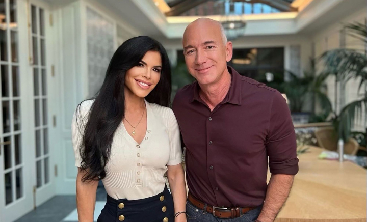 Cât costă cea mai grandioasă nuntă a secolului. Are loc la Veneția, durează trei zile, iar Donald Trump se află pe lista de invitați Cât costă cea mai grandioasă nuntă a secolului. Are loc la Veneția, durează trei zile, iar Donald Trump se află pe lista de invitați