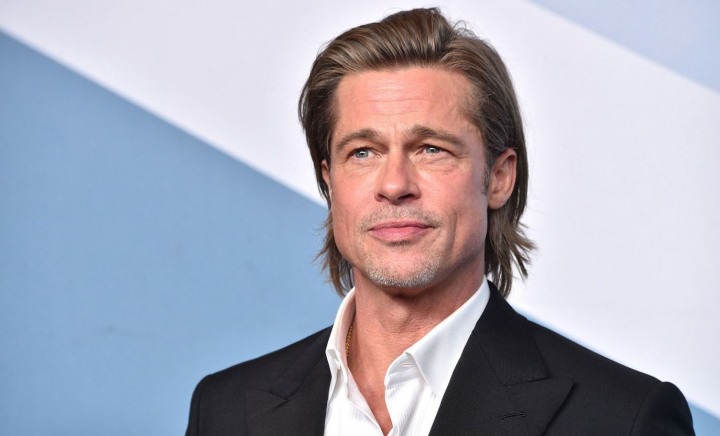 Brad Pitt, despre greșeli și echilibru: Când ajungi la vârsta mea, realizezi ce important e să fii înconjurat de cei pe care-i iubești - FOTO Brad Pitt, despre greșeli și echilibru: Când ajungi la vârsta mea, realizezi ce important e să fii înconjurat de cei pe care-i iubești - FOTO