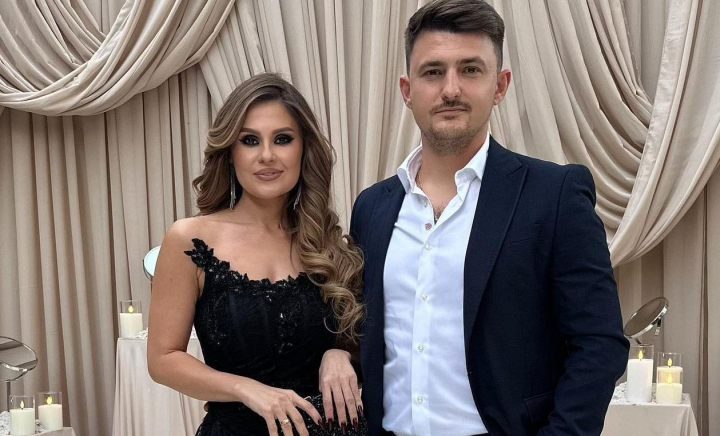 Marina și Dan Paniș - împreună în afaceri, acasă și la... sală! Iată cum reușesc să mențină vie flacăra iubirii, chiar dacă petrec atât de mult timp împreună - VIDEO Marina și Dan Paniș - împreună în afaceri, acasă și la... sală! Iată cum reușesc să mențină vie flacăra iubirii, chiar dacă petrec atât de mult timp împreună - VIDEO