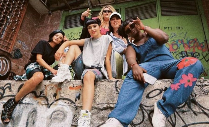 Așteptarea a luat sfârșit! Irina Rimes a spart din nou tiparele: „Hora fetelor se lasă cu poliție...” - VIDEO Așteptarea a luat sfârșit! Irina Rimes a spart din nou tiparele: „Hora fetelor se lasă cu poliție...” - VIDEO